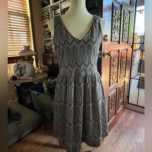 Sleeveless dress